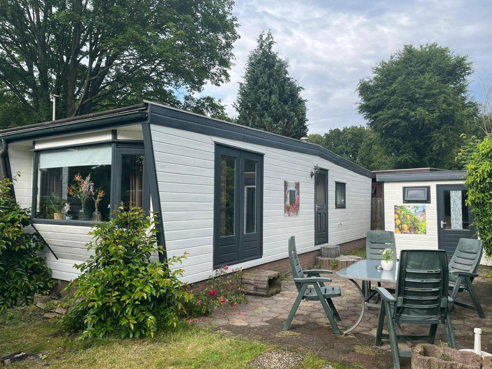 Leuk Chalet Te Huur In Putten, Honden Van Harte Welkom, Alleen Voor Recreatie别墅 外观 照片